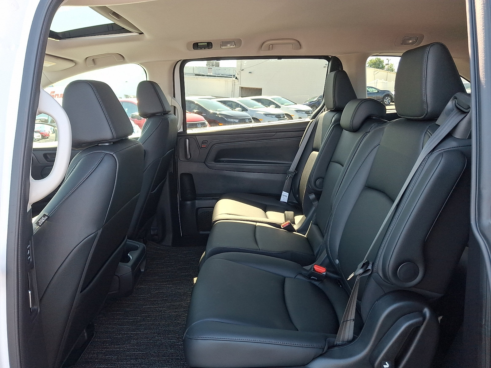 New 2027 Honda Odyssey EX-L image 5