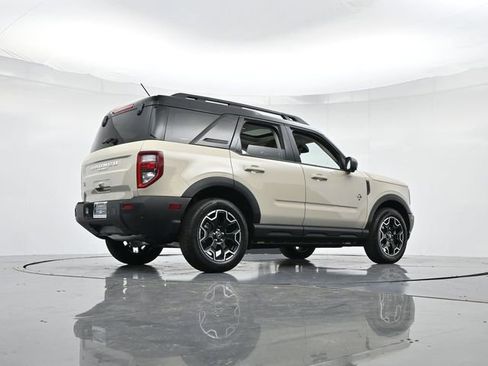 New 2025 Ford Bronco Sport Outer Banks w/ Outer Banks Tech Package+ image 30