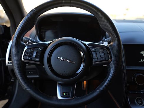 Used 2021 Jaguar F-TYPE R image 83