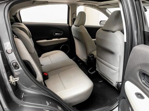 Used 2019 Honda HR-V EX image 38