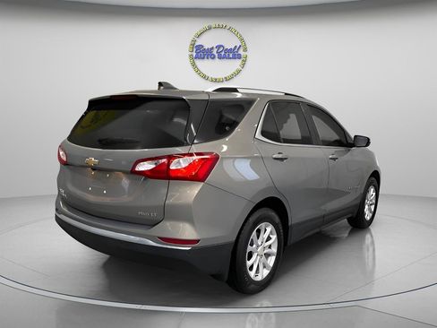 Used 2019 Chevrolet Equinox LT w/ Sun & Navigation Package image 5