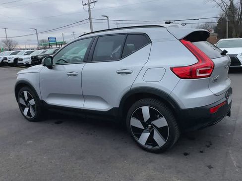 Used 2023 Volvo XC40 Recharge Ultimate image 6