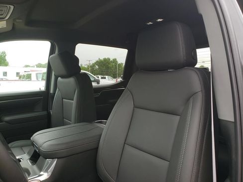 New 2026 Chevrolet Silverado 1500 RST w/ Convenience Package II AWD/4WD image 24