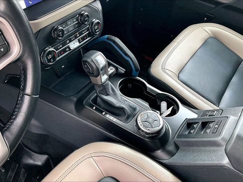 Certified 2023 Ford Bronco Wildtrak AWD/4WD image 15
