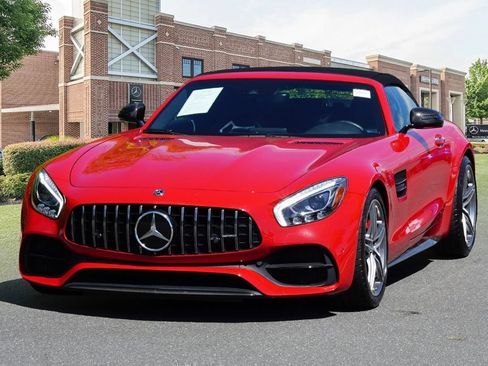 Used 2018 Mercedes-Benz AMG GT C image 4