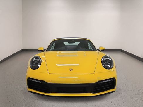 Certified 2021 Porsche 911 Carrera RWD image 9