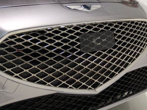 Used 2023 Genesis G70 2.0T AWD/4WD image 25