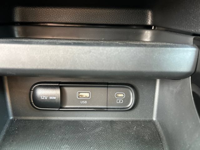 Used 2024 Kia Seltos S AWD/4WD image 18