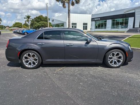 Used 2018 Chrysler 300 C w/ Sun, Sound & Nav Package RWD image 3
