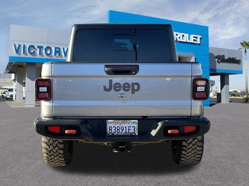 Used 2020 Jeep Gladiator Mojave AWD/4WD image 12