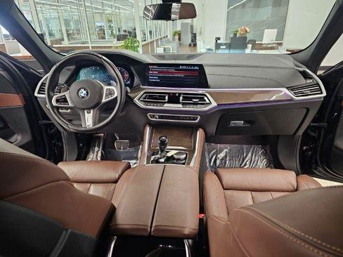 Used 2022 BMW X6 xDrive40i w/ M Sport Package AWD/4WD image 10