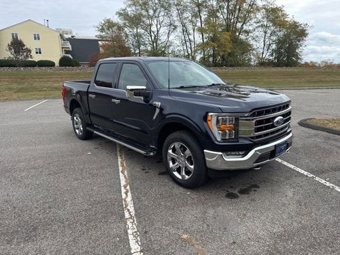 Used 2022 Ford F150 Lariat w/ Max Trailer Tow Package image 12