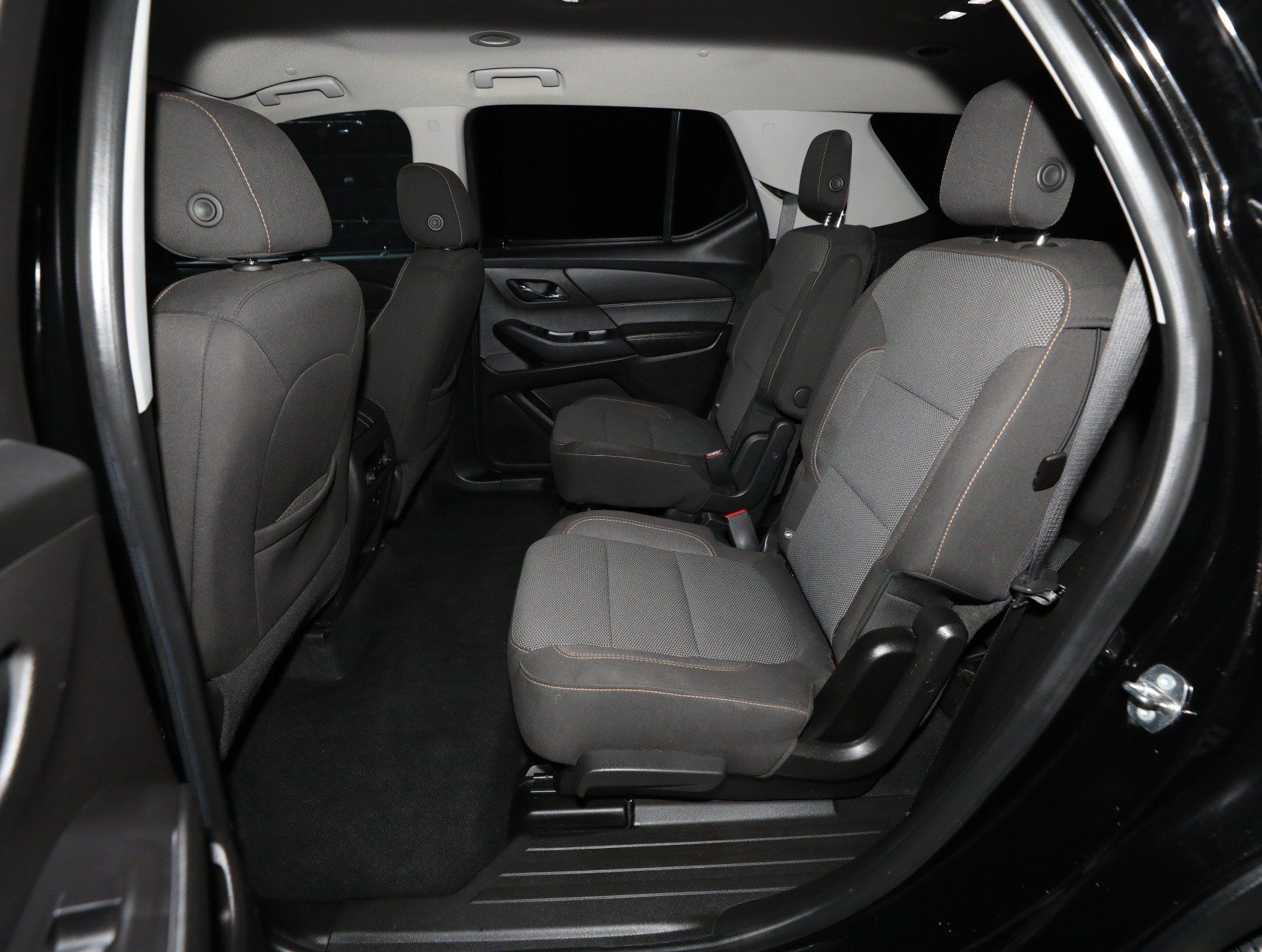 Used 2018 Chevrolet Traverse LT AWD/4WD image 43