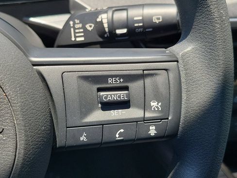 Certified 2026 Nissan Kicks SV w/ SV Premium Package FWD image 30