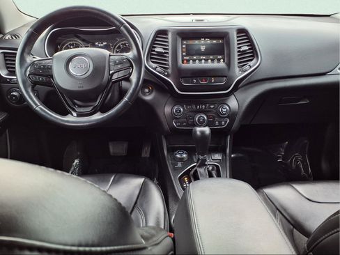 Used 2021 Jeep Cherokee Latitude Plus image 14