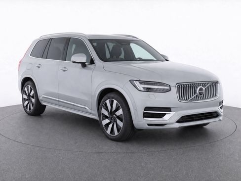 Certified 2025 Volvo XC90 T8 Plus AWD/4WD image 1