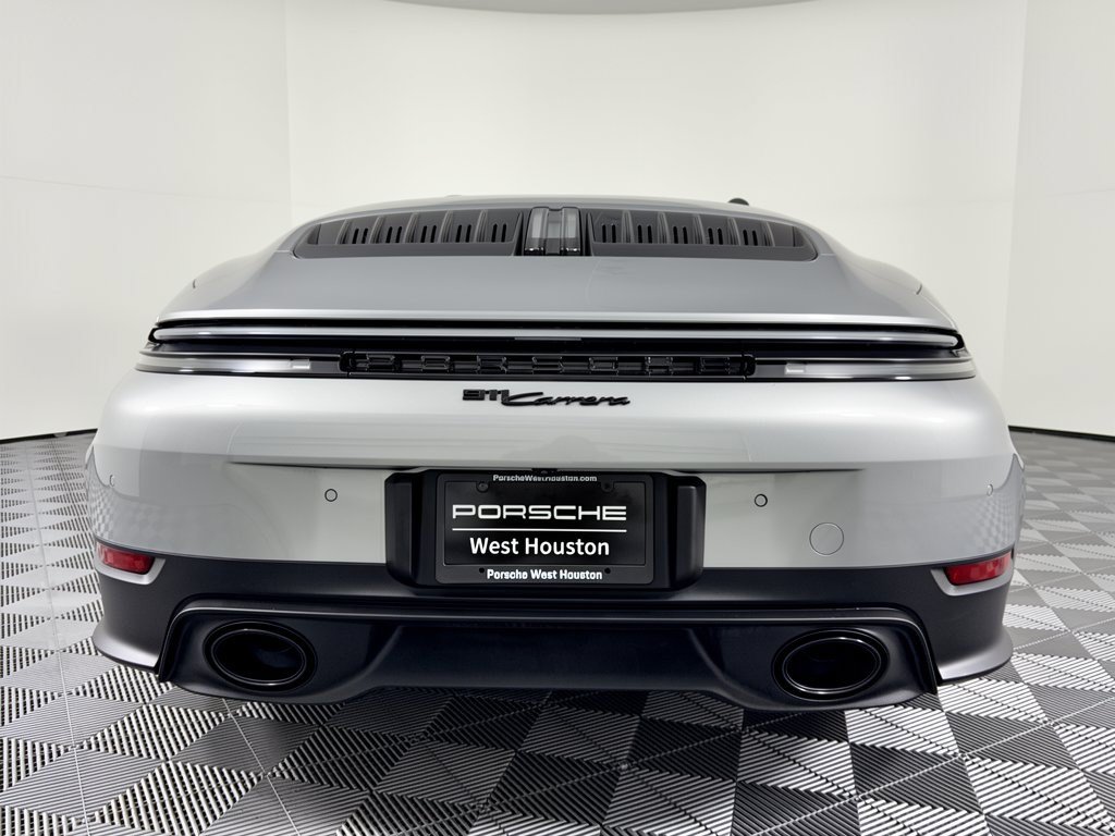 Certified 2025 Porsche 911 Carrera RWD image 11