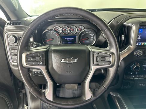 Used 2021 Chevrolet Silverado 1500 LT Trail Boss w/ Convenience Package II AWD/4WD image 22