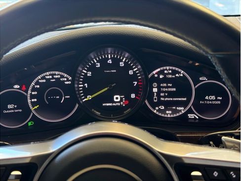 Used 2018 Porsche Panamera 4 AWD/4WD image 13