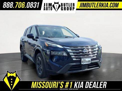 Used 2025 Nissan Rogue SV FWD image 24