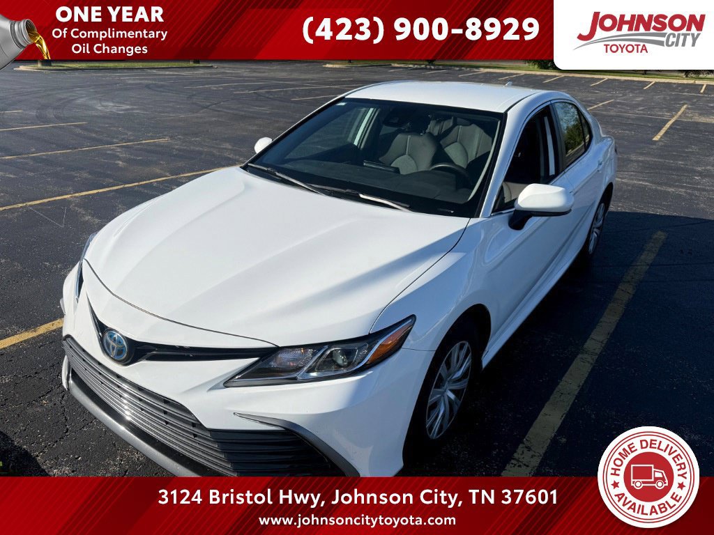 Used 2024 Toyota Camry LE FWD image 1