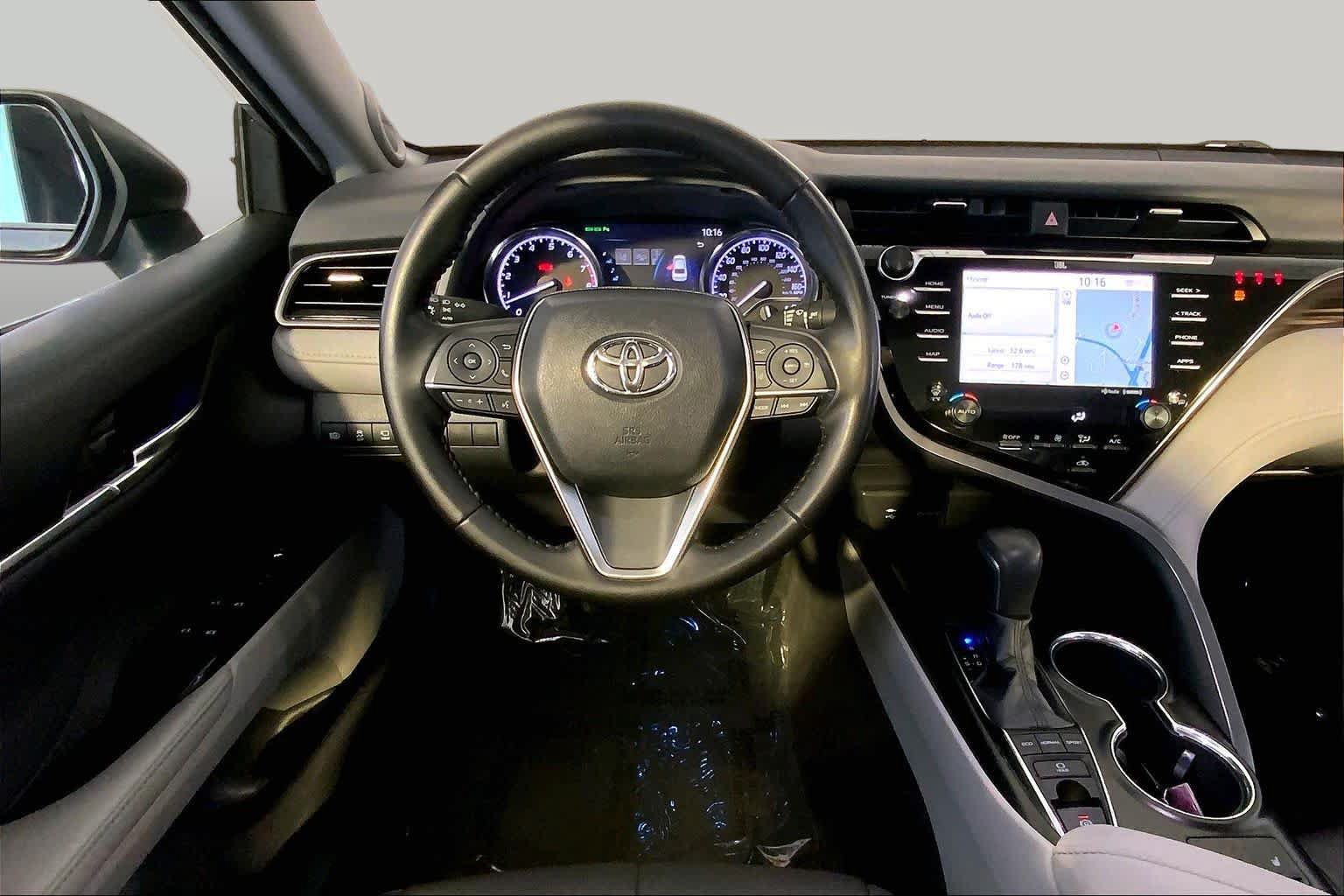 Used 2019 Toyota Camry XLE w/ Driver Assist Package FWD image 6