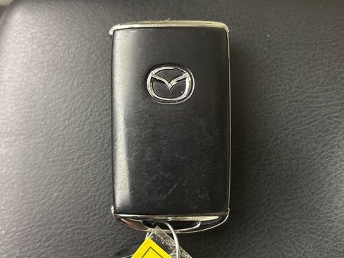 Used 2021 MAZDA CX-5 Touring FWD image 33