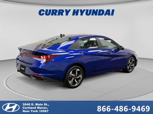 Certified 2023 Hyundai Elantra SEL w/ Convenience Package FWD image 5