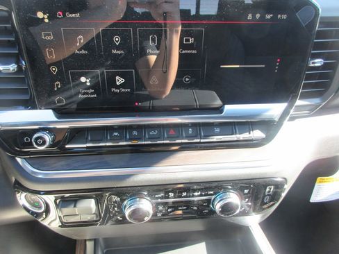 New 2026 GMC Sierra 1500 SLT w/ SLT Convenience Package image 19