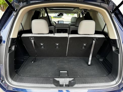 Used 2023 Honda Pilot Elite image 13