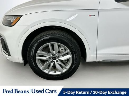 Used 2023 Audi Q5 2.0T Premium w/ Convenience Package AWD/4WD image 32