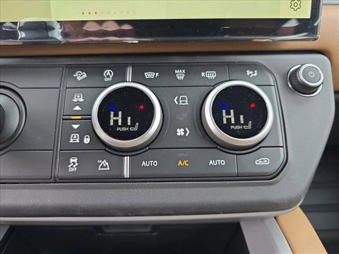New 2026 Land Rover Defender 130 V8 AWD/4WD image 22