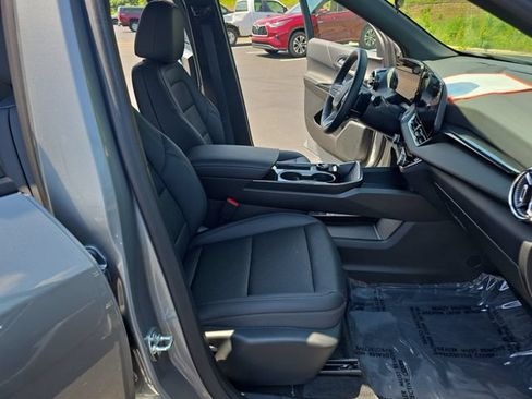 Used 2026 Chevrolet Equinox LT w/ Convenience Package II AWD/4WD image 14