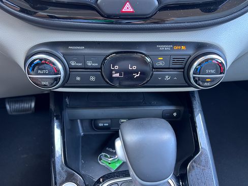 Used 2023 Kia Soul EX FWD image 24
