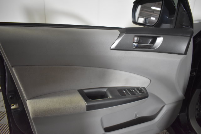 Used 2013 Subaru Forester 2.5XT Touring AWD/4WD image 7