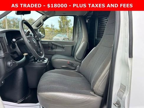 Used 2020 GMC Savana 2500 w/ Driver Convenience Package image 12