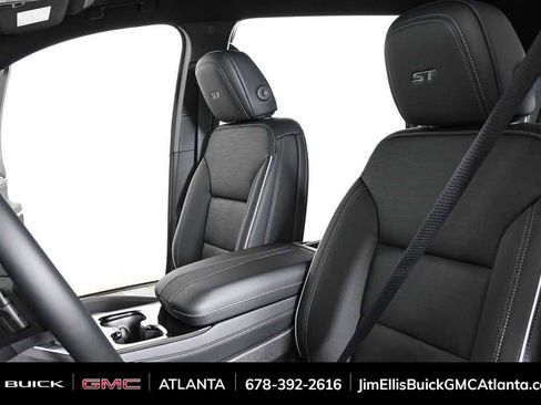New 2026 Buick Enclave Sport Touring FWD image 5