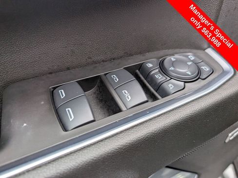 Used 2025 GMC Sierra 2500 SLT AWD/4WD image 16