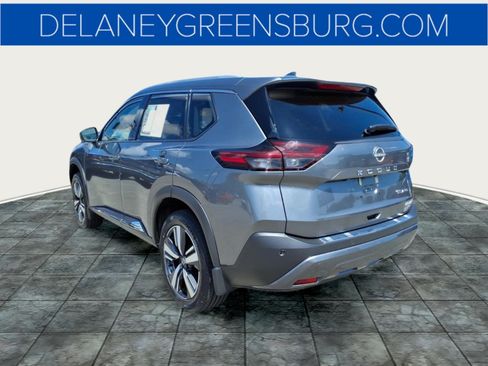 Used 2023 Nissan Rogue SL AWD/4WD image 5