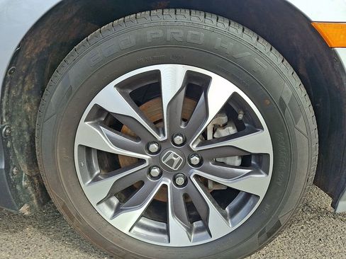 Used 2024 Honda Odyssey EX-L image 8