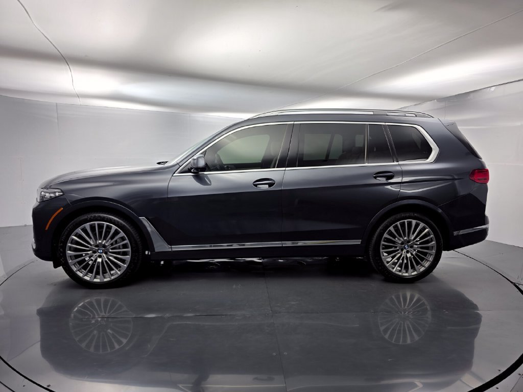 Used 2021 BMW X7 xDrive40i w/ Premium Package 2 AWD/4WD image 7