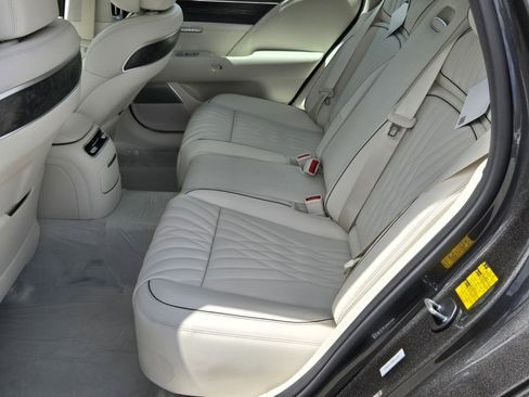 New 2026 Genesis G90 3.5T image 7