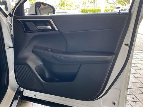 Used 2024 Mitsubishi Outlander SE AWD/4WD image 21