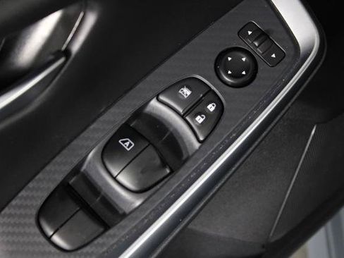 Certified 2024 Nissan Sentra SR FWD image 23