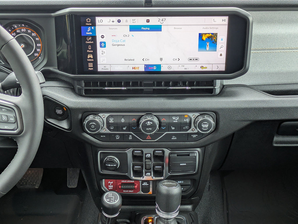 New 2026 Jeep Gladiator Sport AWD/4WD image 19
