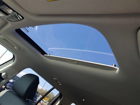 Used 2024 Hyundai Santa Fe XRT image 10