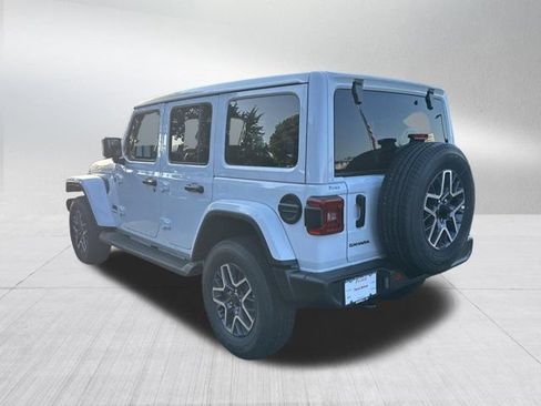 New 2026 Jeep Wrangler Unlimited Sahara AWD/4WD image 7