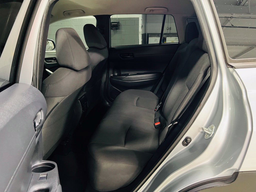 Used 2022 Toyota Corolla Cross LE FWD image 21