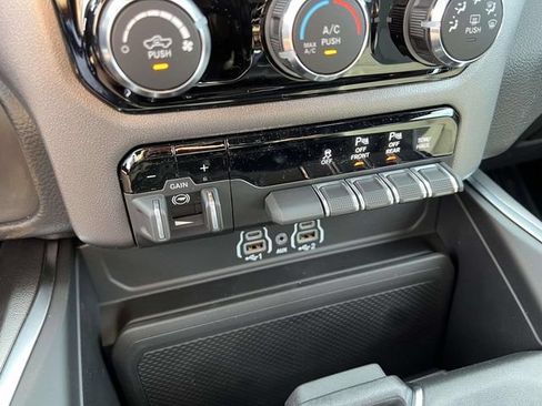 New 2026 RAM 1500 Big Horn AWD/4WD image 22