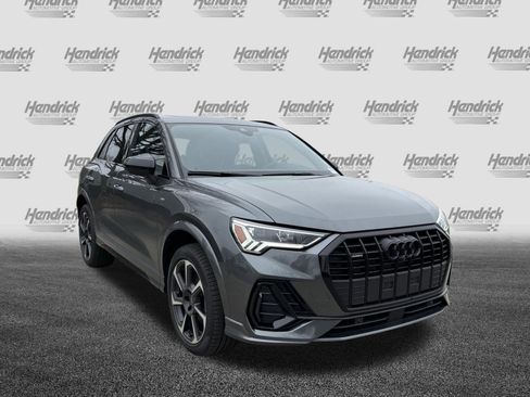 Used 2025 Audi Q3 2.0T Premium Plus w/ Premium Plus Package image 2